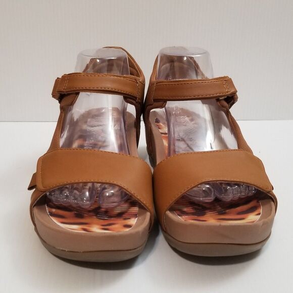 BARETRAPS Womens Brown Abrielle Open Toe Wedge Heeled Sandals Size 9.5 M EUC - Picture 4 of 13